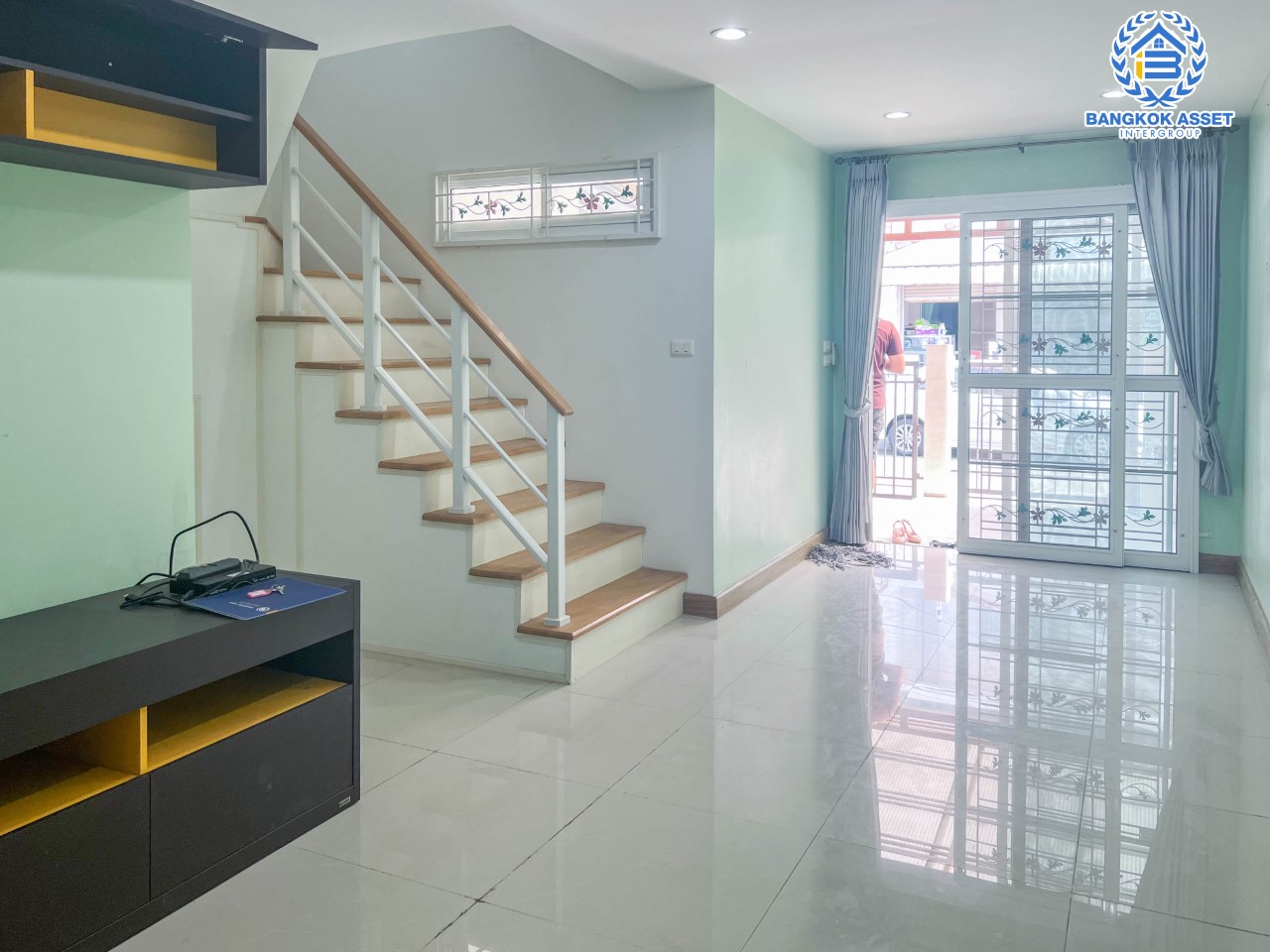 ทาวน์เฮ้าส์มือสองย่านนครปฐม ม.พฤกษาทาวน์เน็กซ์ ปิ่นเกล้า-พุทธมณฑลสาย4 บนเนื้อที่ 16 ตร.ว. ฟังก์ชัน 3 ห้องนอน 2 ห้องน้ำ 1 ที่จอดรถ เดินทางสะดวก บนทำเลเชื่อมต่อถ.พุทธมณฑลสาย4, ถ.บรมราชชนนี, ถ.เพชรเกษม ใกล้ ม.มหิดล และเซ็นทรัลศาลายา